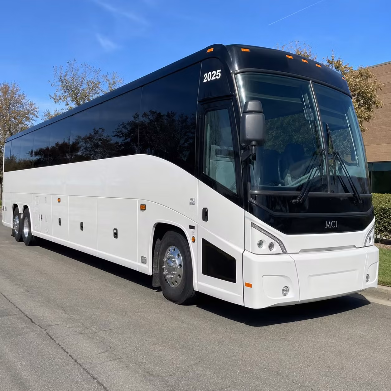 concert bus rentals from south jordan to usana amphitheatre
