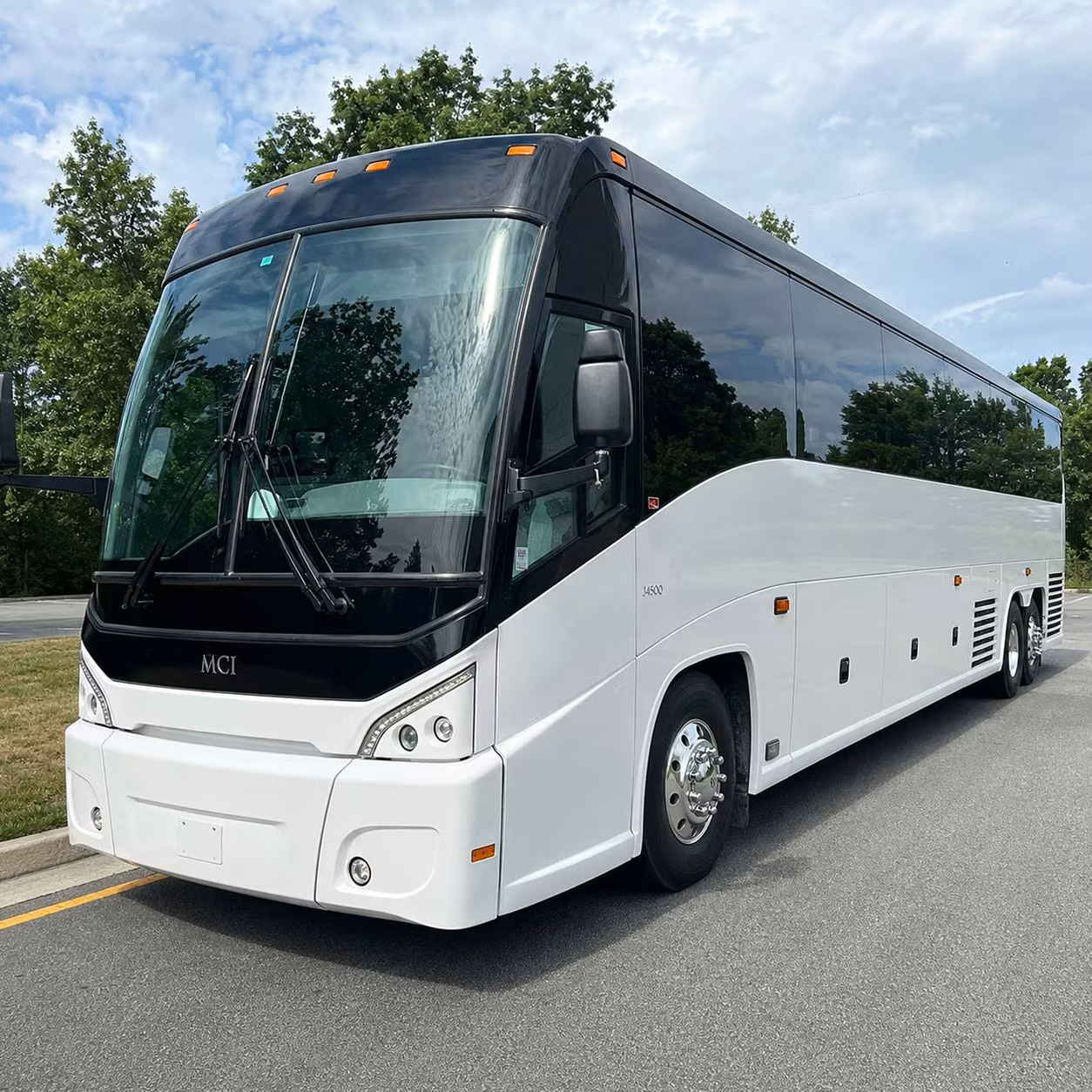 it s never been easier to book long distance transportation out of south jordan for corporate and school groups