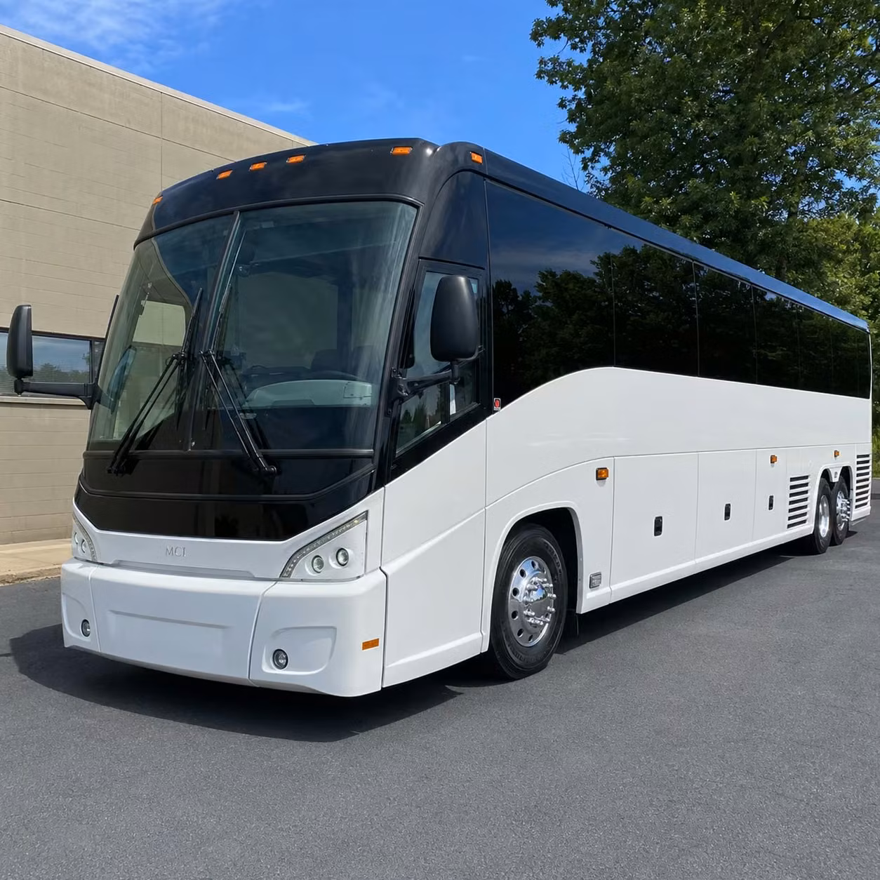 multi day bus charters from south jordan for ski trips and mountain getaways